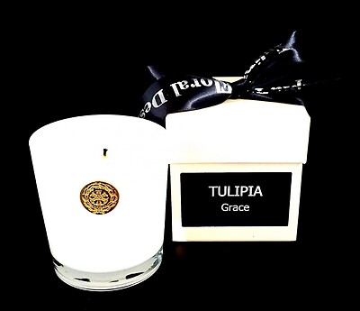 Tulipia Candle